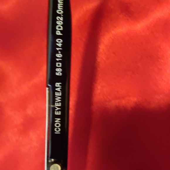 ICON - Picture 3 of 5